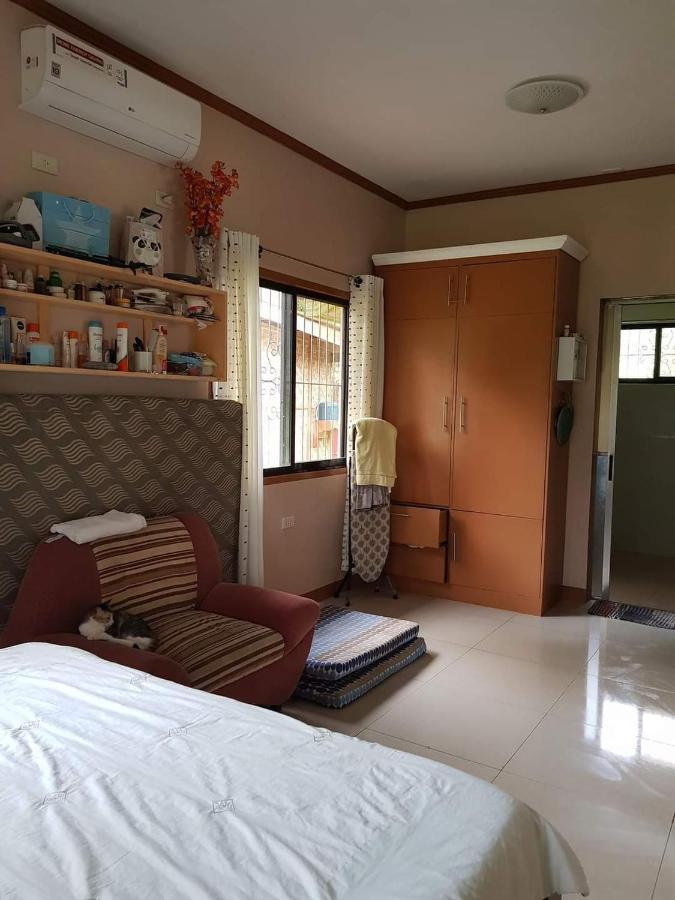 Paco'S Garden Home Stay Mambajao Exterior photo
